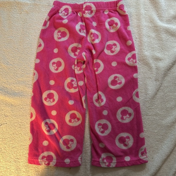Minnie Mouse pjs - Picture 5 of 6